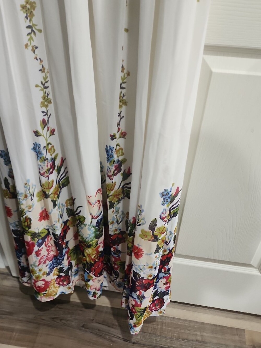 Ever Pretty White Floral V-Neck Maxi Dress - Picture 5 of 7